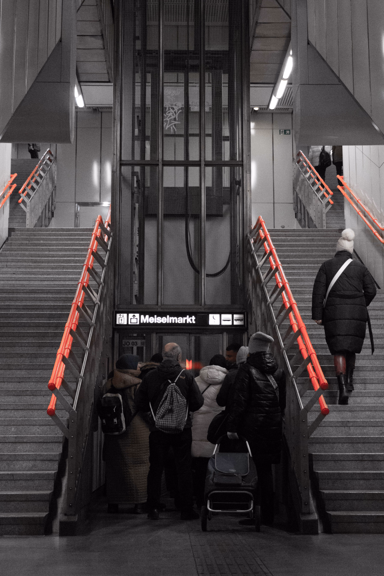 subway station elevator